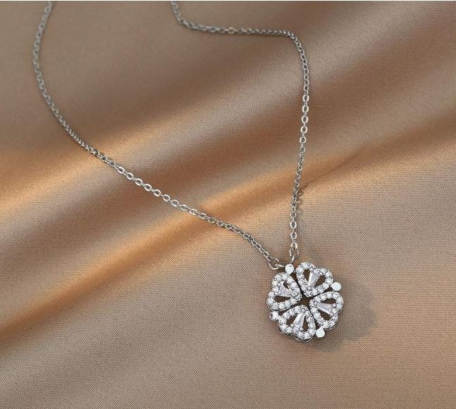 Collar Trébol 4 Corazones Magnético